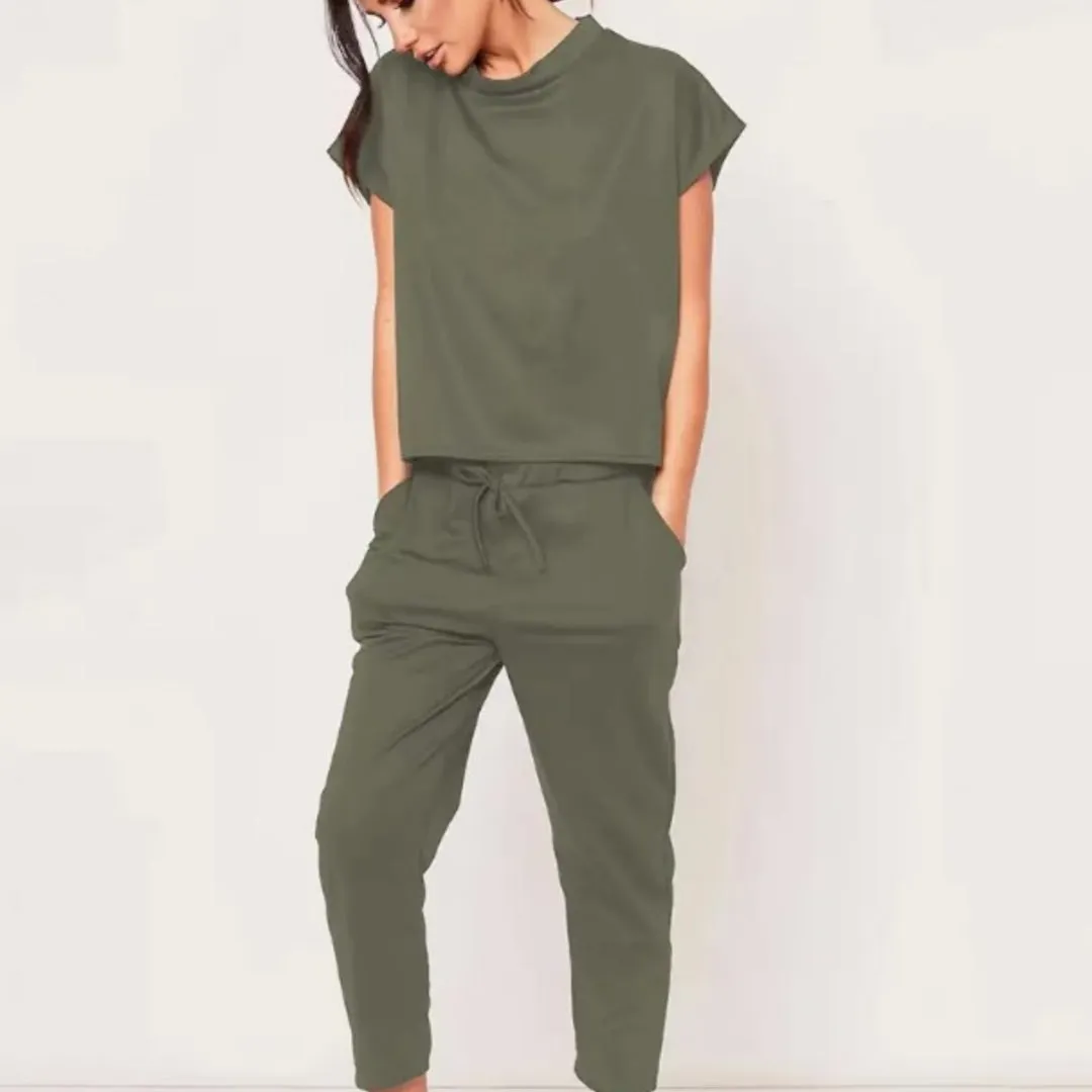 Short Sleeve Round Neck Top And Drawstring Cropped Pants Set