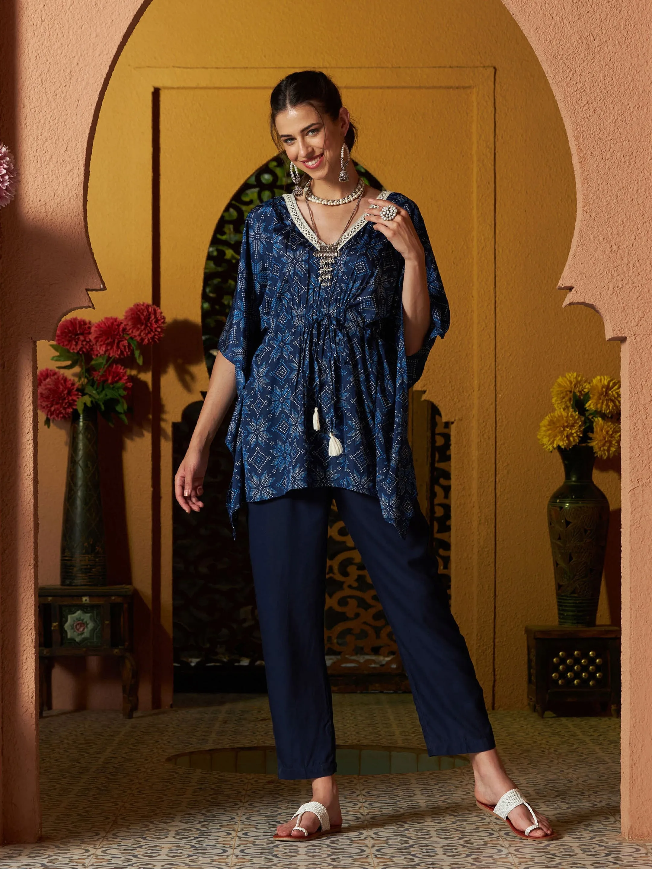 Women Blue Floral Short Kaftan With Pants