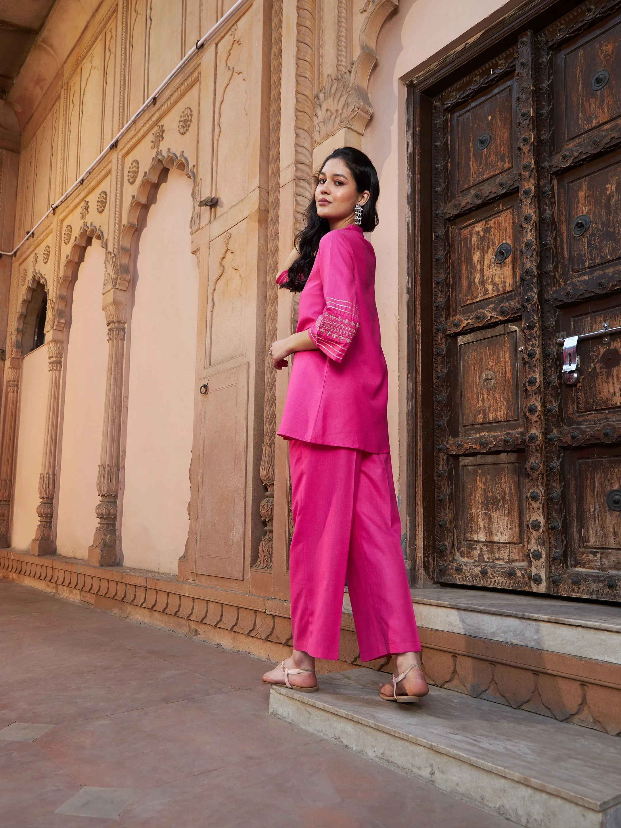 Women Fuchsia Embroidered Sleeve Shirt Kurti With Palazzos