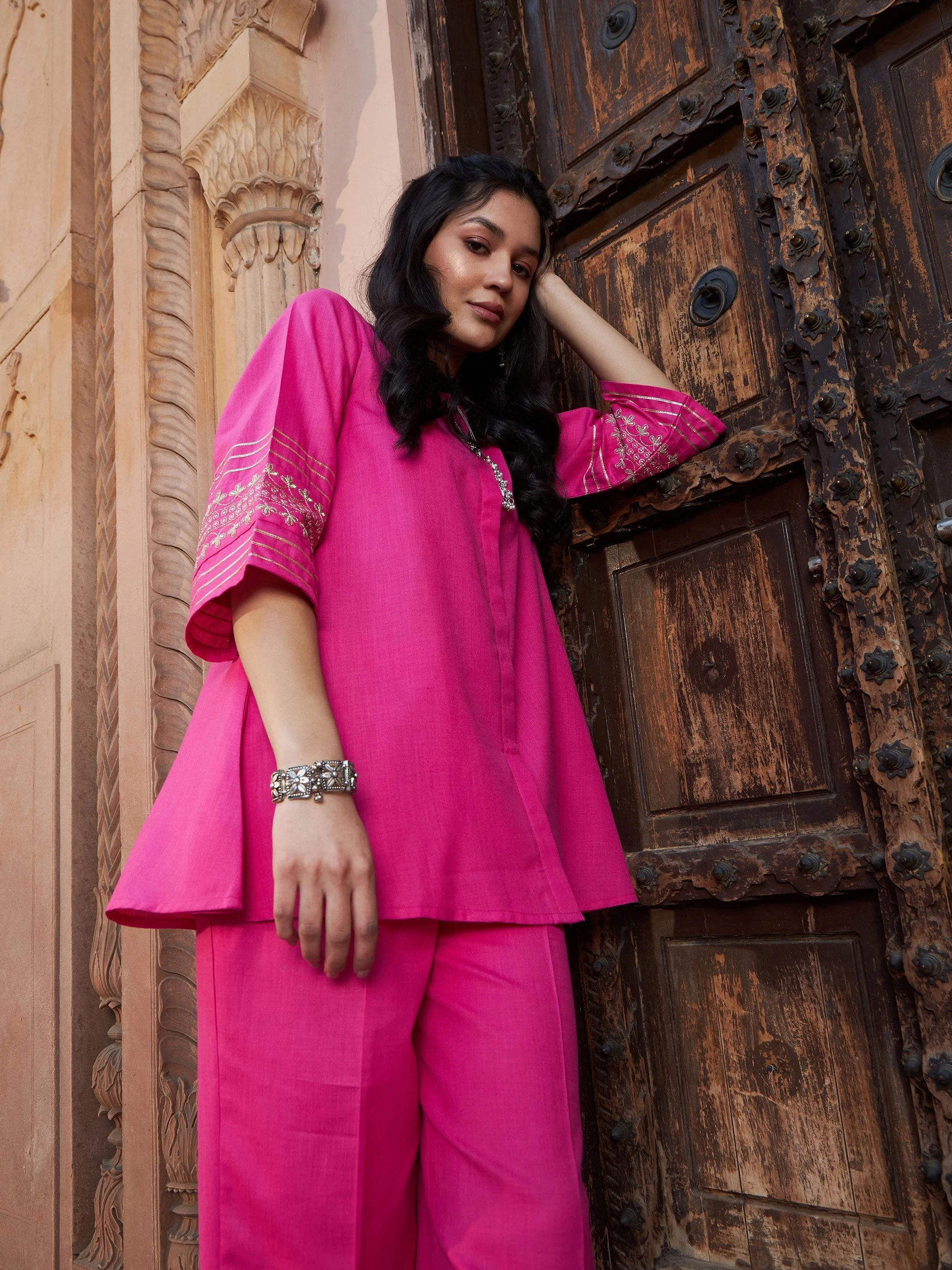 Women Fuchsia Embroidered Sleeve Shirt Kurti With Palazzos